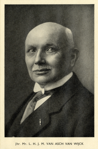 103892 Portret van jhr. mr. L.H.J.M. van Asch van Wijck, geboren 1858, bestuurslid van de Vereniging voor Christelijk ...